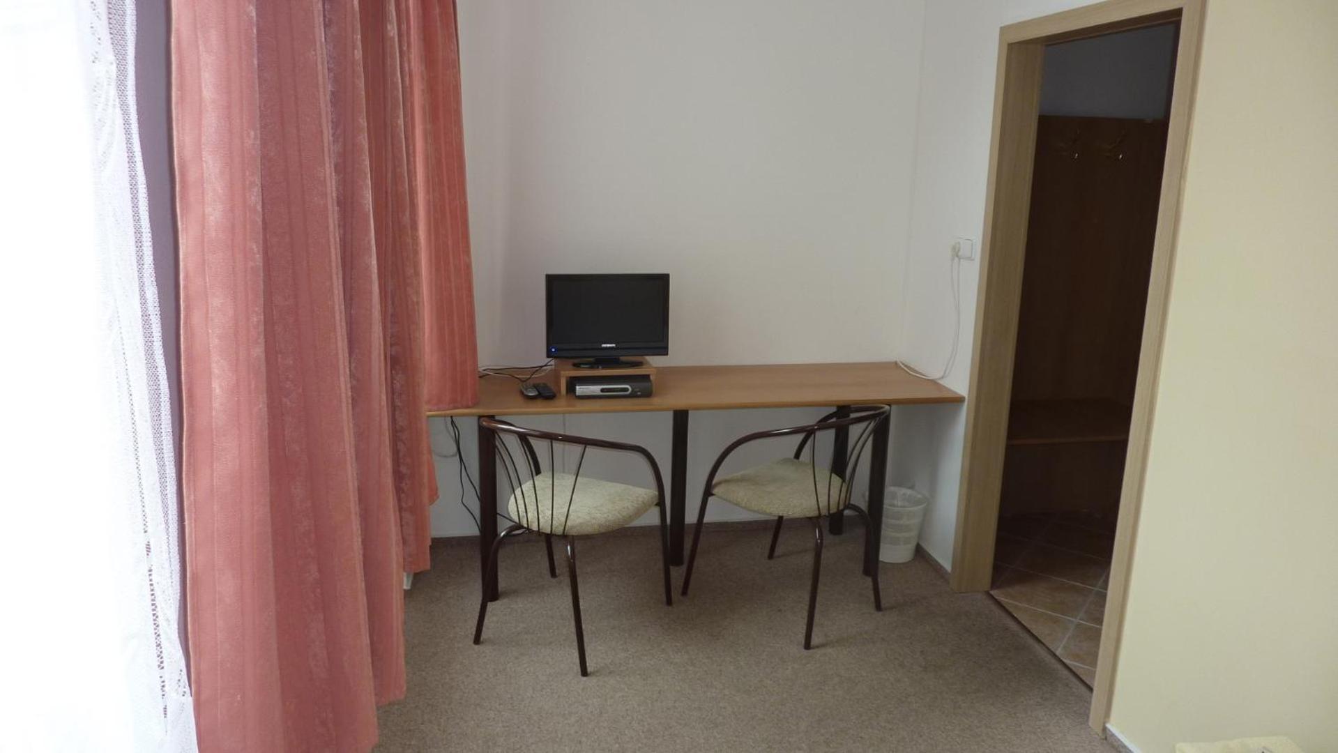 Hotel Tht Polička Zewnętrze zdjęcie